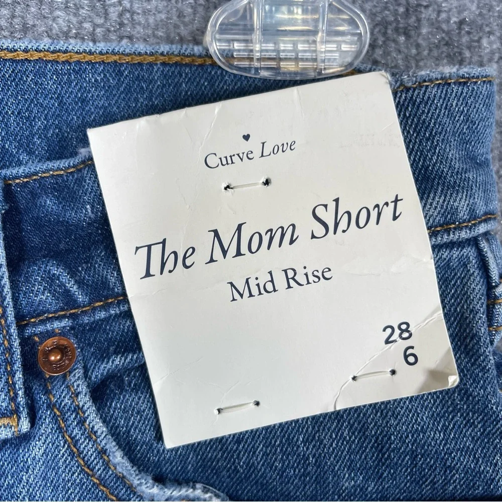 NWT Abercrombie & Fitch Women’s 28 6 Curve Love The Mom Short Mid Rise Jeans - Picture 4 of 5